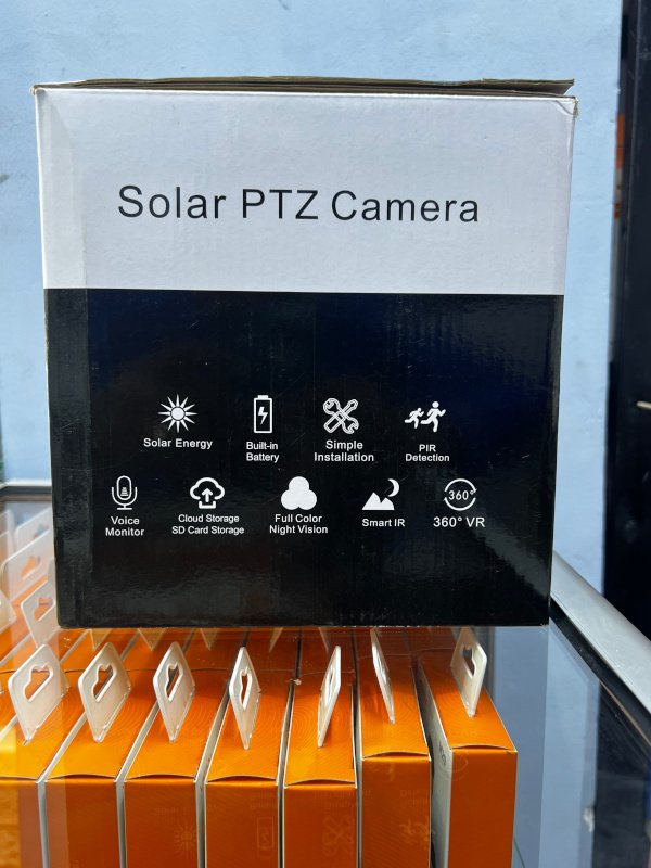 LD013-4G Solar PTZ Camera side 1